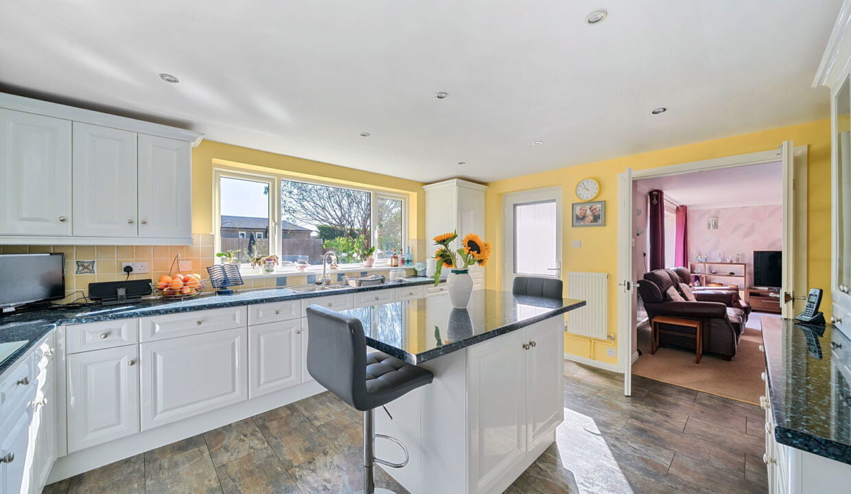 1346447-48-68bb3337e9224-ARW-1_1757327084129