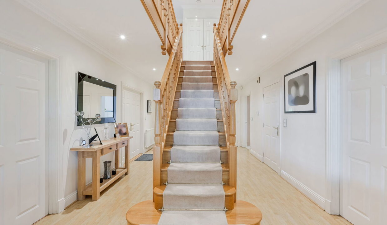 APPLEWOOD-_10__1758116221071