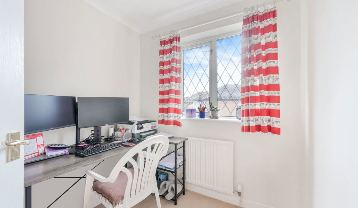 ASH-CLOSE_-25-_22__1756908464543