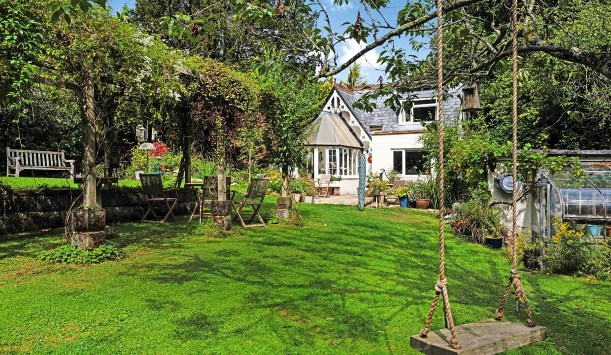 BARNFIELD-LODGE-19_1757074577395