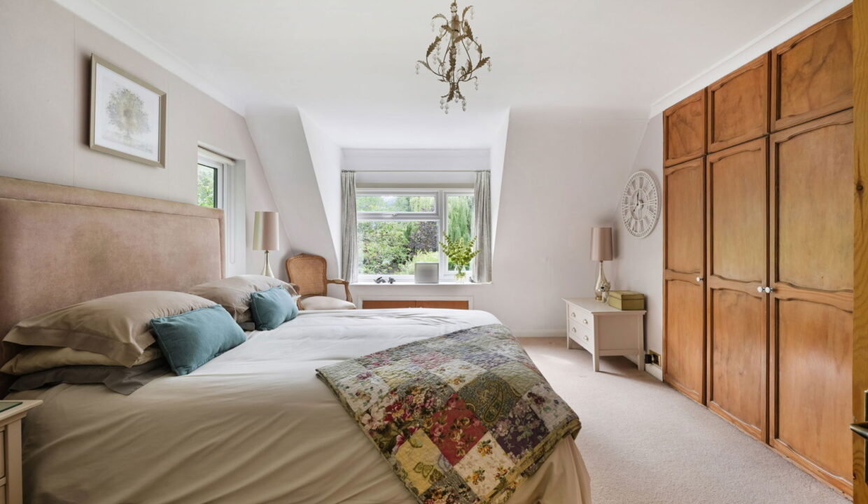 BARNFIELD-LODGE-1_1757074577389