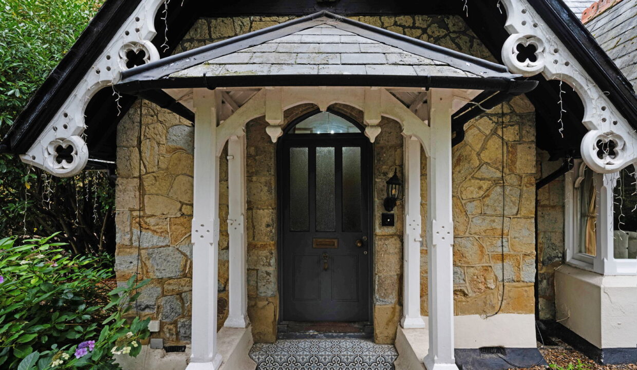 BARNFIELD-LODGE-37_1757074602245