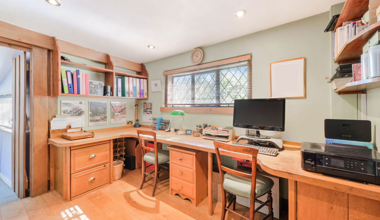 CHURCH-ROAD_-THE-BARN-_12__1757336768803