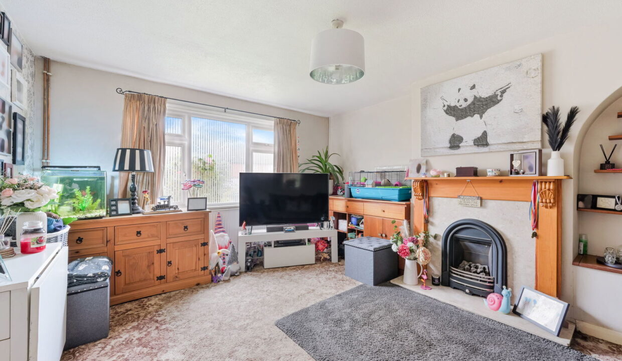 DRIVERS-MEAD_-56-_6__1758535915294