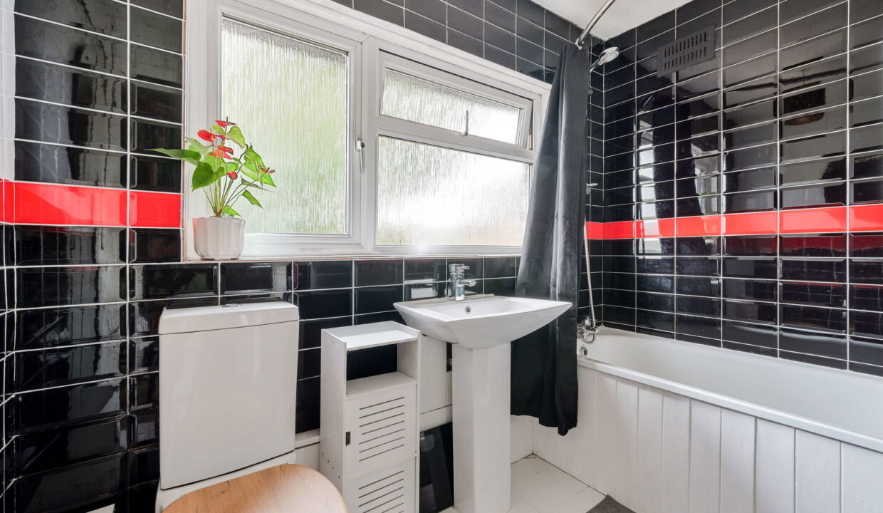 DRIVERS-MEAD_-56-_8__1758535915296