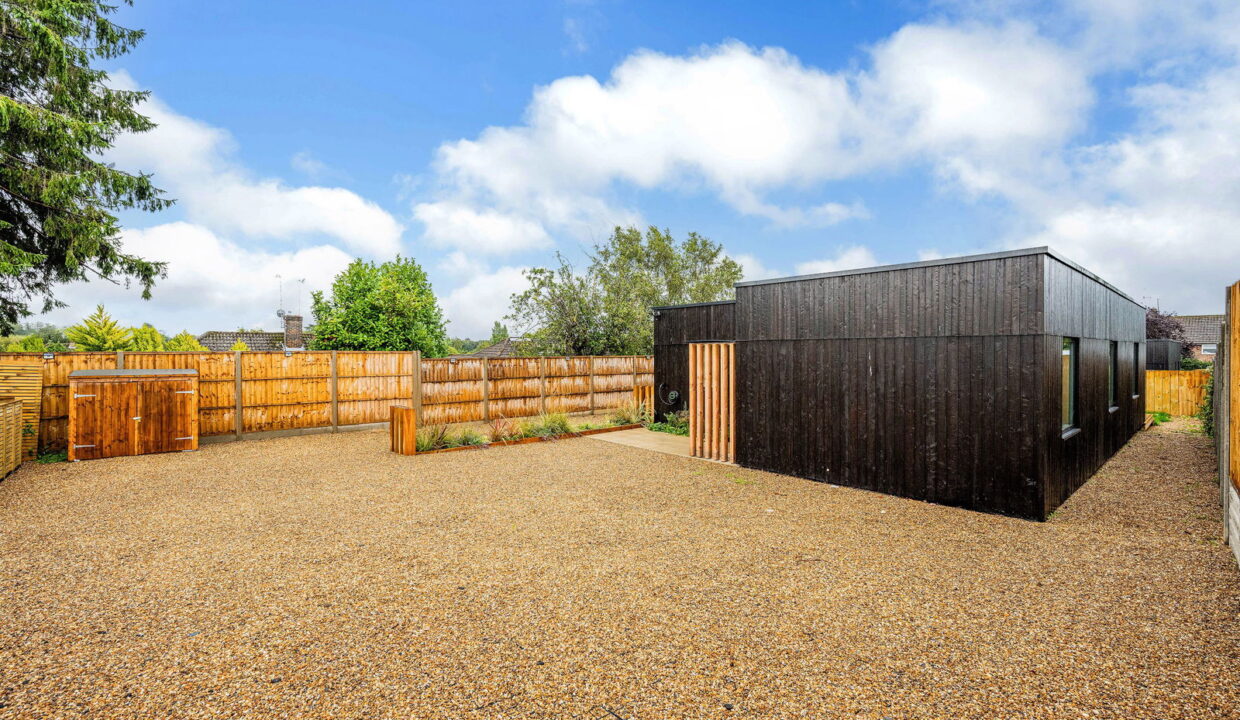 GARDEN-COURT_-1-_3__1757936928272