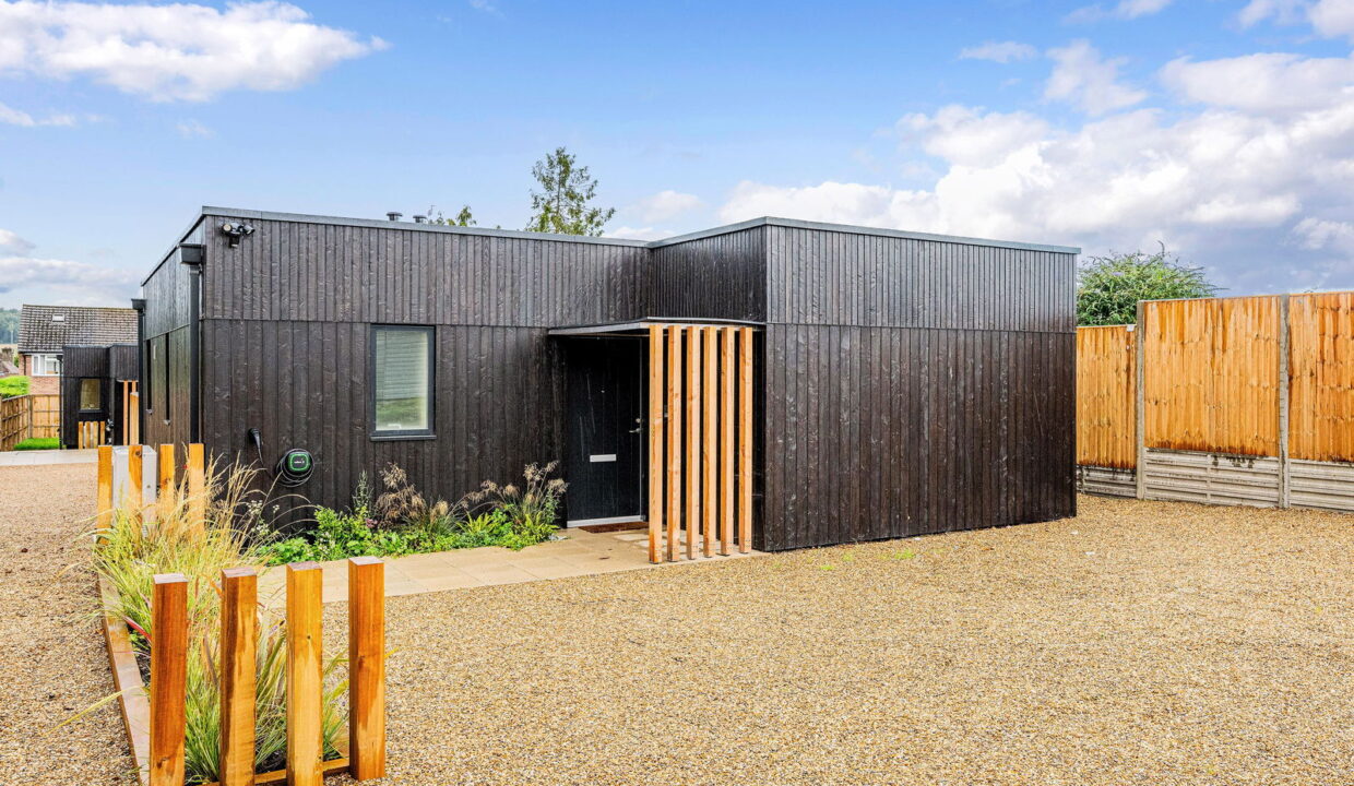 GARDEN-COURT_-1-_4__1757936928273