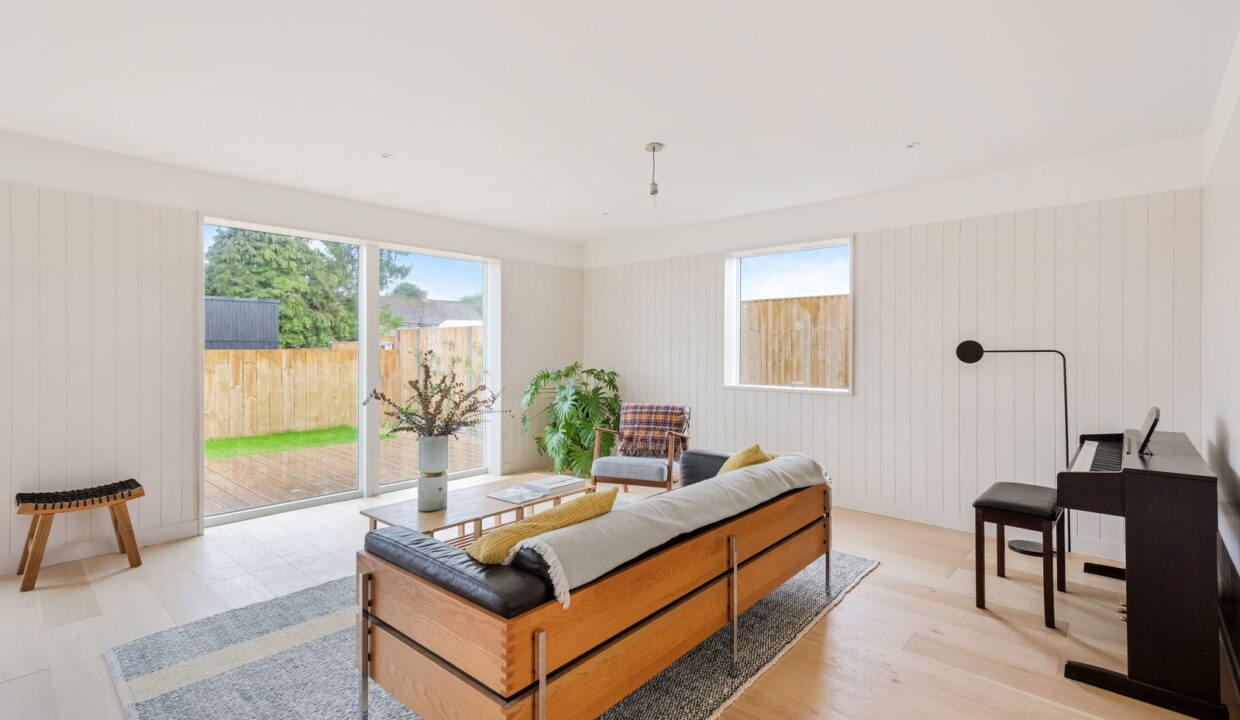 GARDEN-COURT_-1-_9__1757936928278