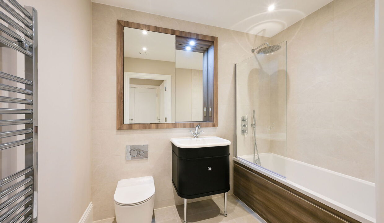 GREEN-HEDGES-APARTMENT-7-_7__1757072686059