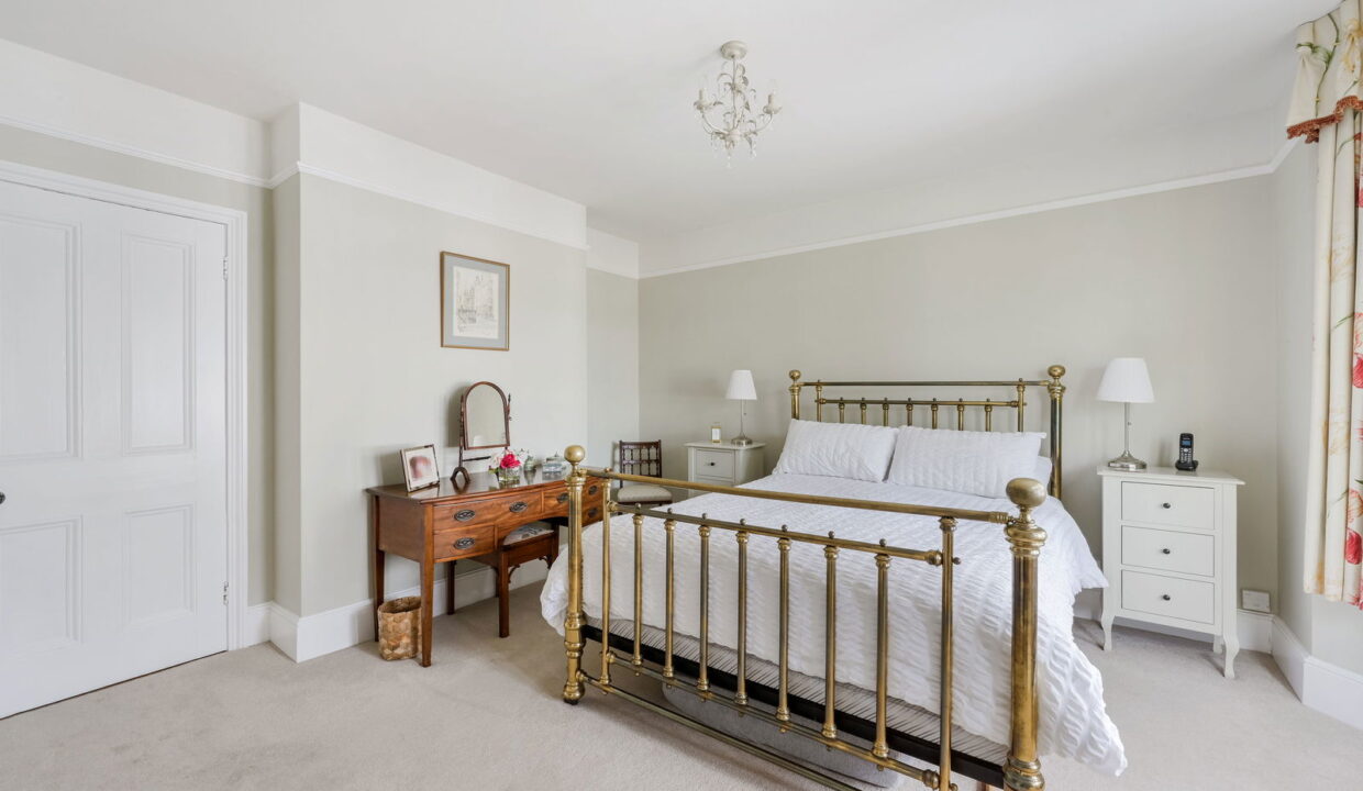 HARDWICKE-ROAD_-14-_6__1756816581150