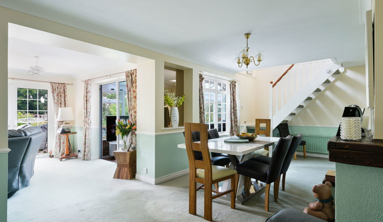 HIGH-STREET_-26-_15__1756903528933