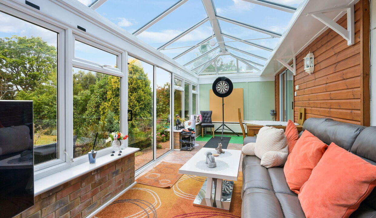 HIGH-STREET_-26-_19__1756903528936