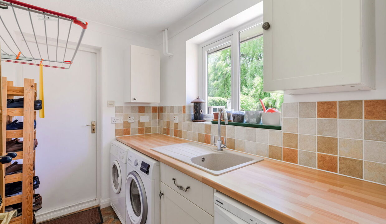 LINCOLN-MEAD_-18-_20__1746620794526