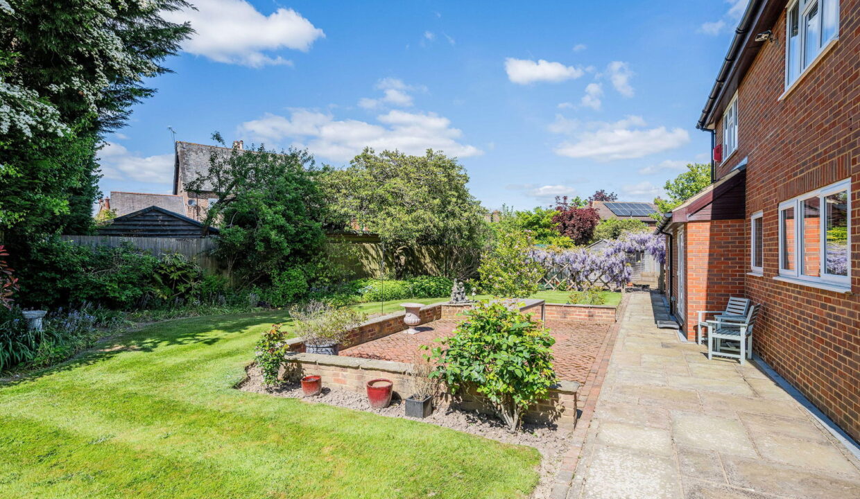 LINCOLN-MEAD_-18-_5__1746620778673