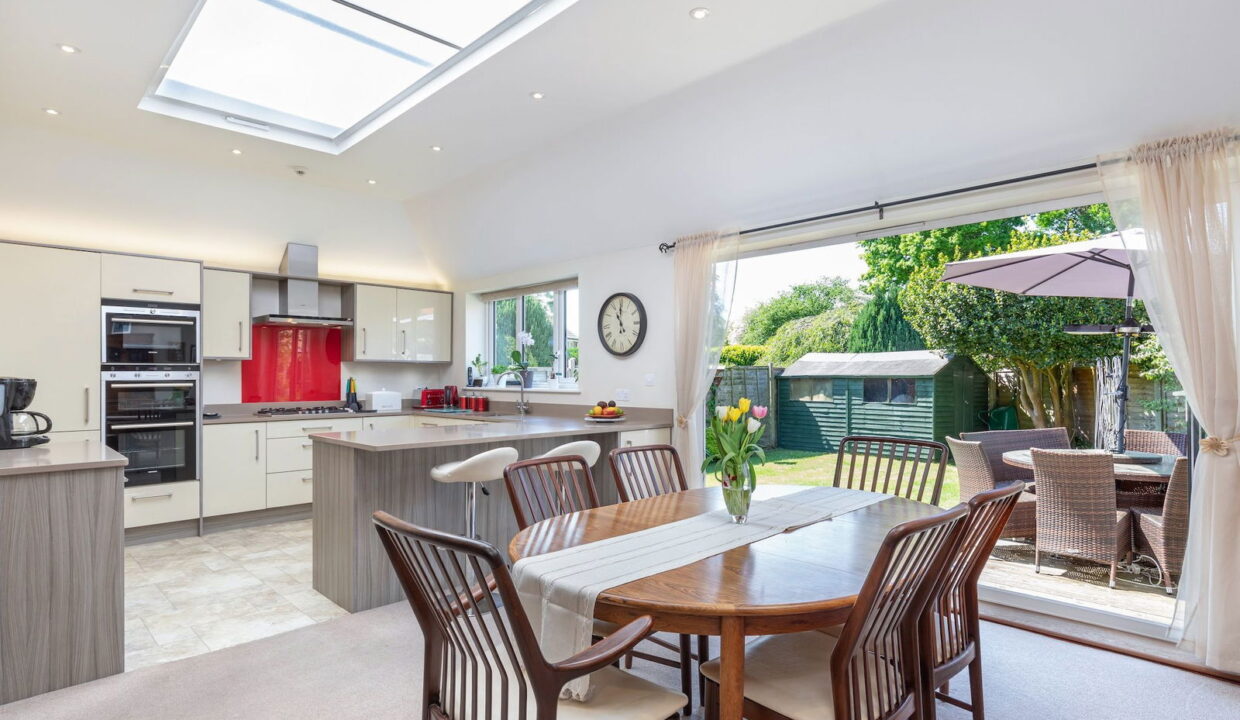 LincolnsMead_WEB_16_1755247302191