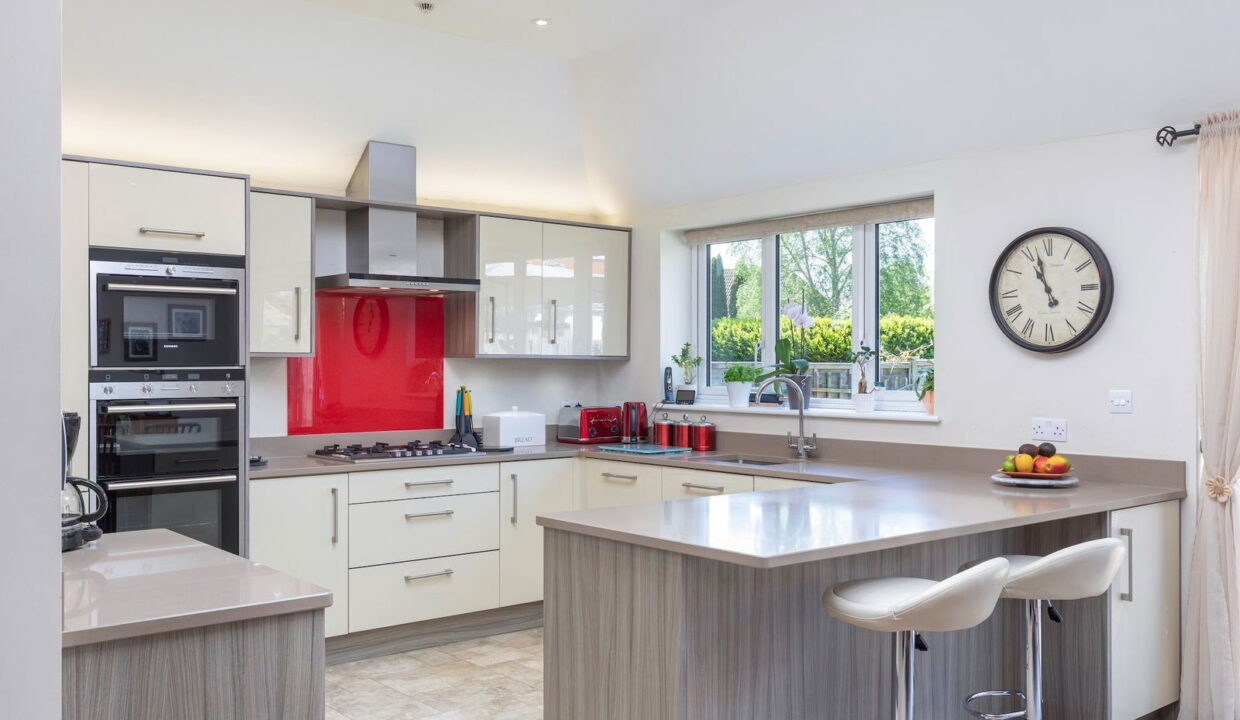 LincolnsMead_WEB_17_1755247302191