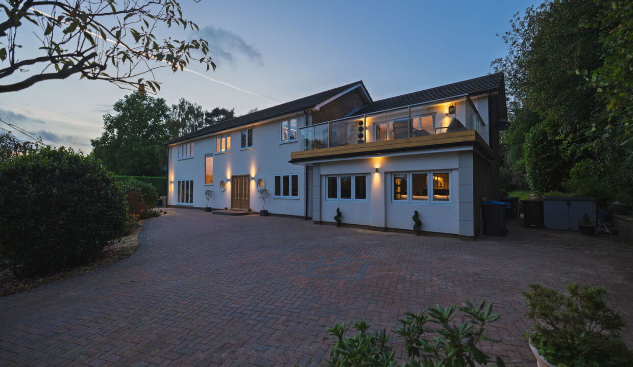 MCUZ0115_1758555656014