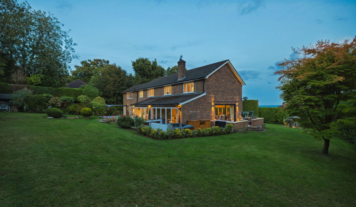 MCUZ0162_1758555656034