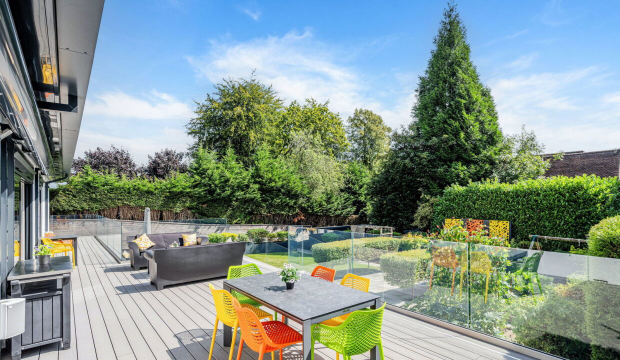 RAGLAN-ROAD_-45-_1__1755090189383