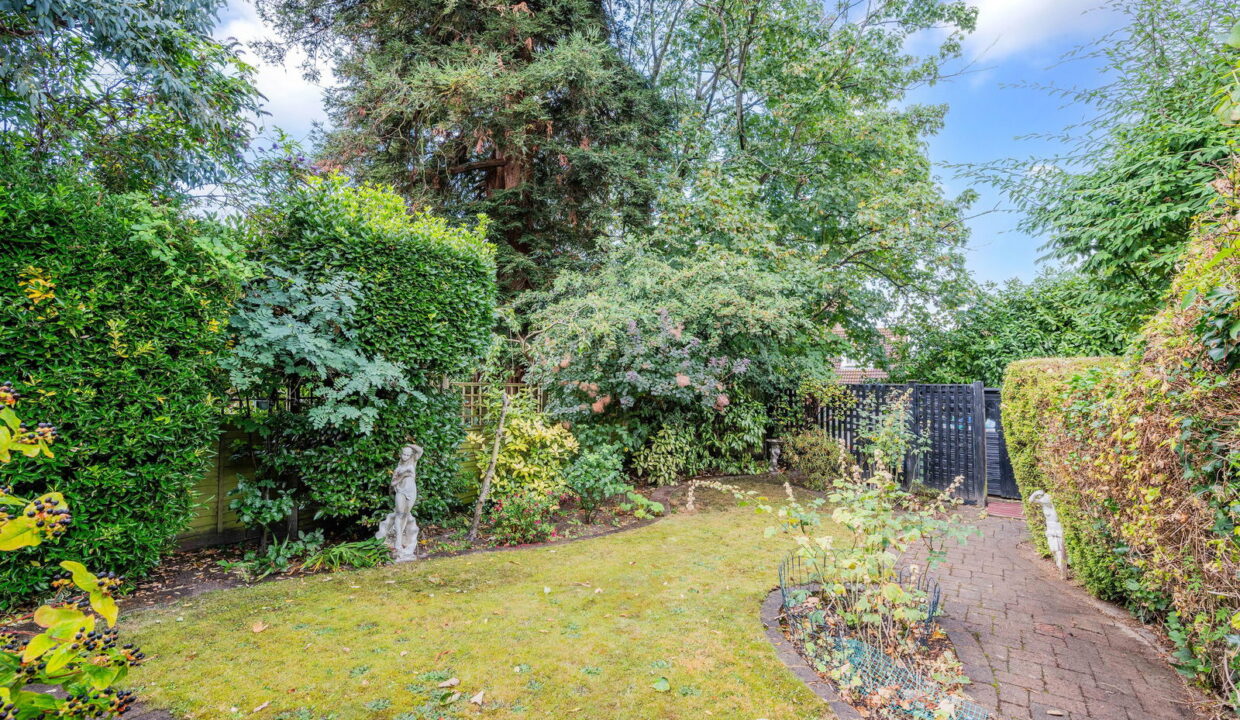 SUMMERLY-AVENUE_-31-_2__1756380883036