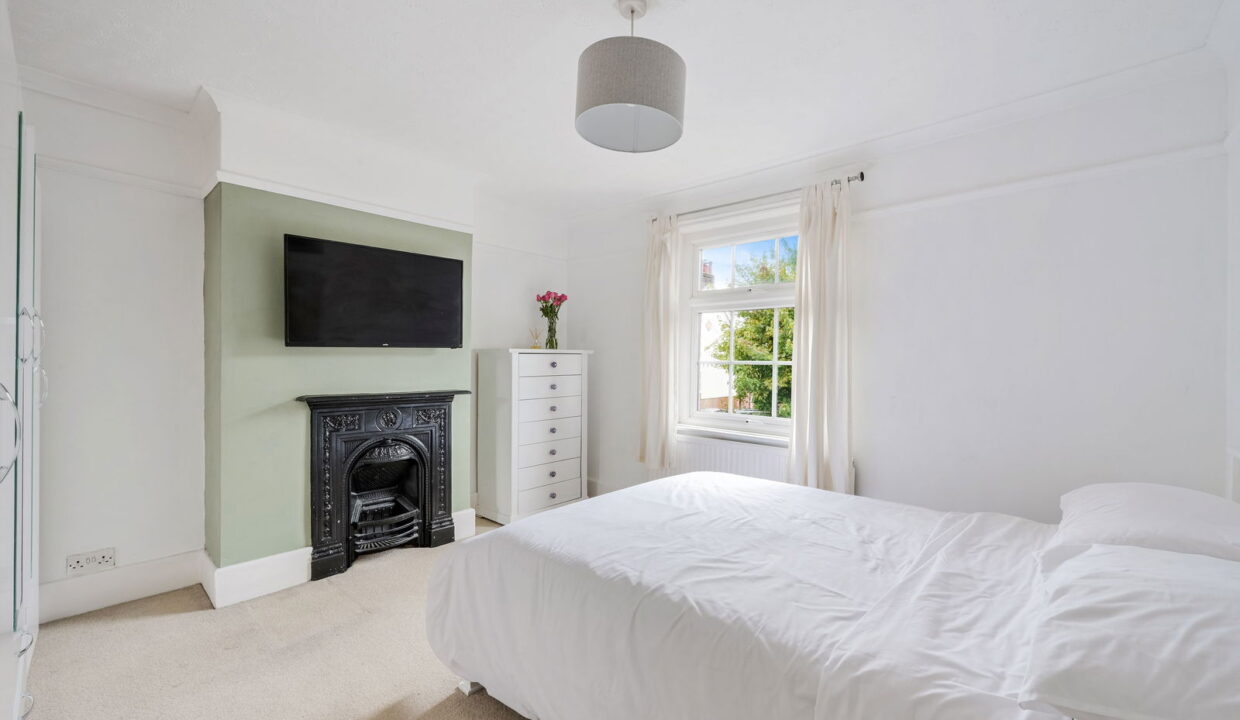 TALBOT-ROAD_-4-WOODCOTE-COTTAGE-_14__1758537576989