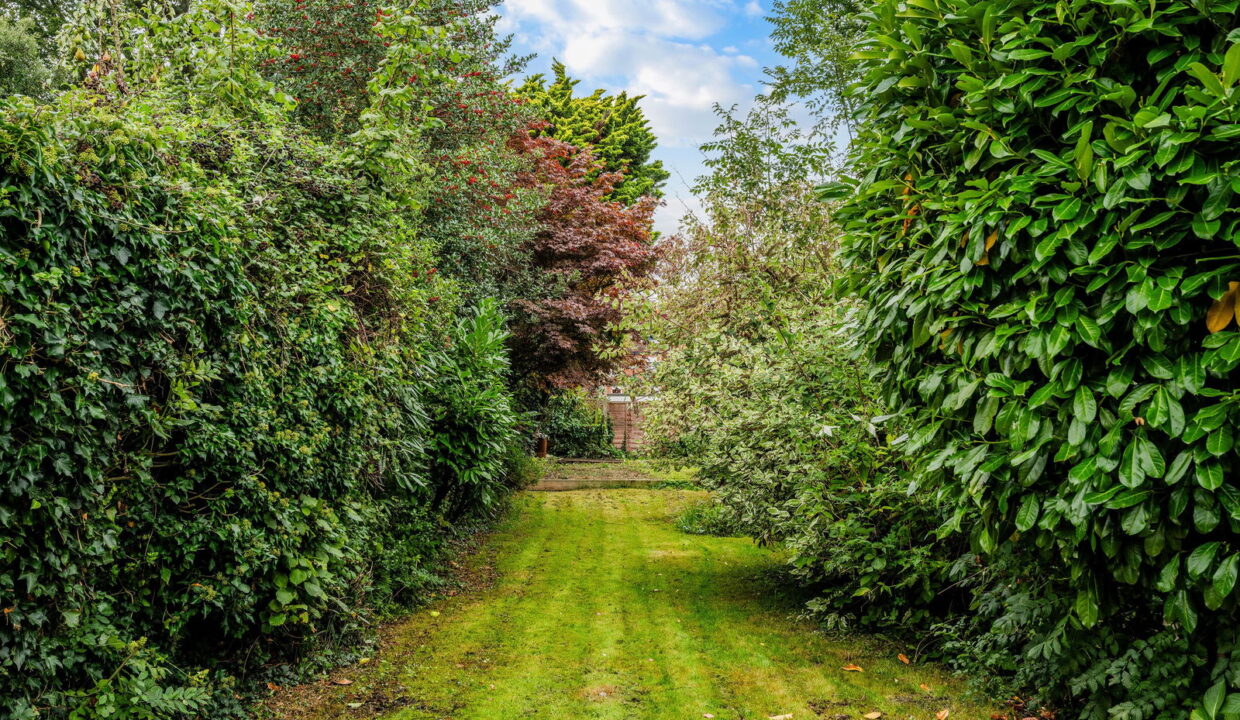 TALBOT-ROAD_-4-WOODCOTE-COTTAGE-_3__1758537561208