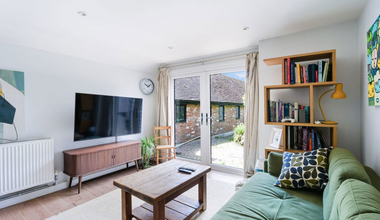 THE-BYRE-_21__1752852045769