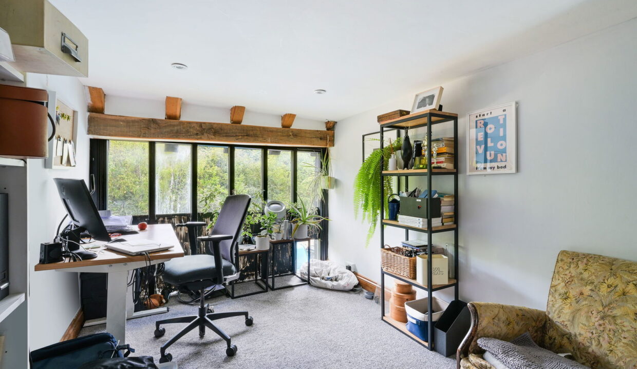 THE-BYRE-_24__1752852045773