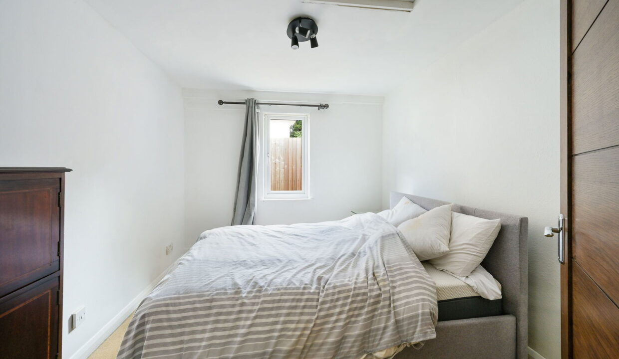 THE-BYRE-_3__1752852024065