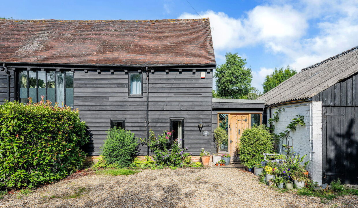 THE-BYRE-_3__1753866522331