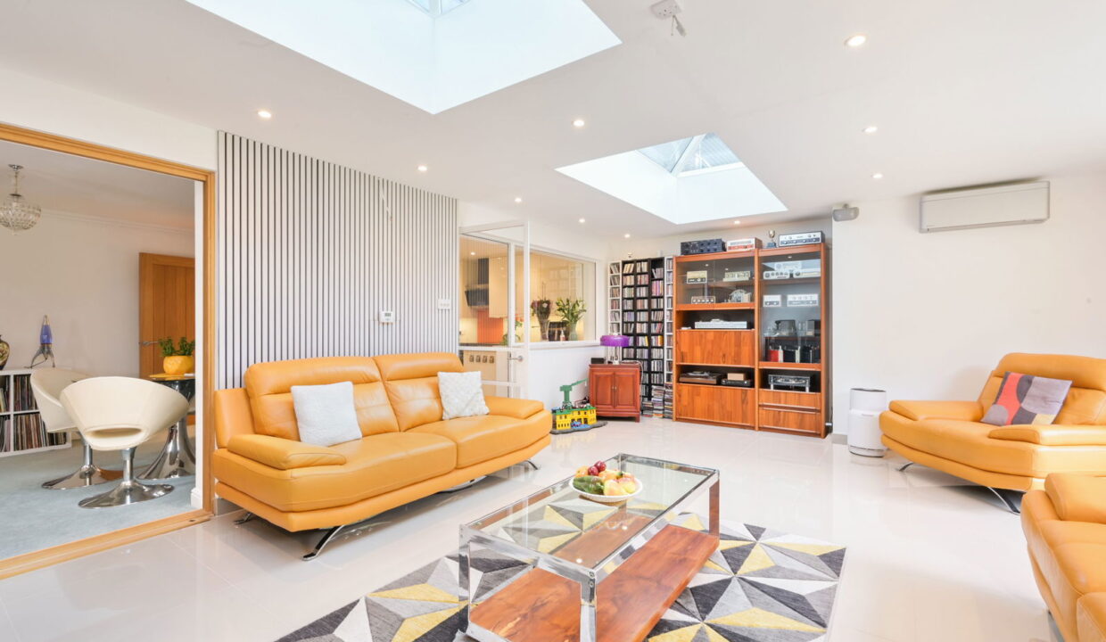 THE-GROVE_-176-_14__1758797253215