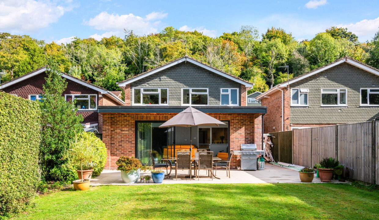 THE-GROVE_-176-_7__1758797233822