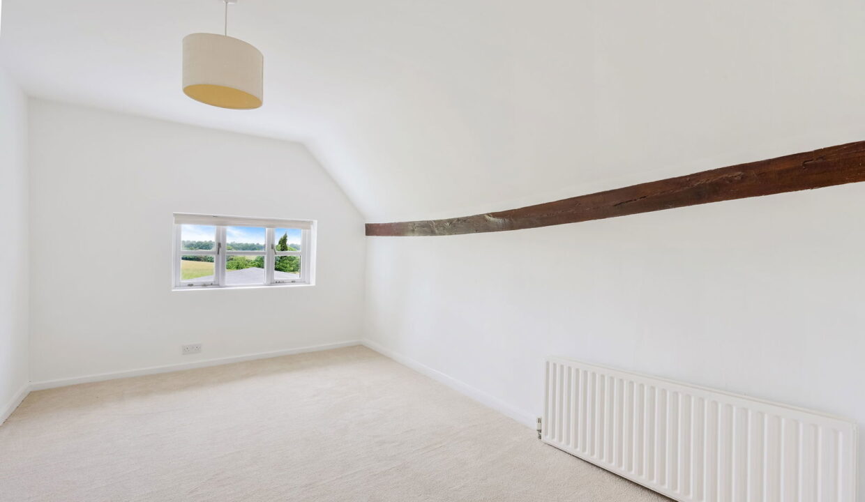 THE-OLD-FARMHOUSE-_11__1756808588428