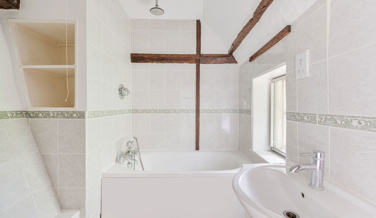 THE-OLD-FARMHOUSE-_15__1756808588440