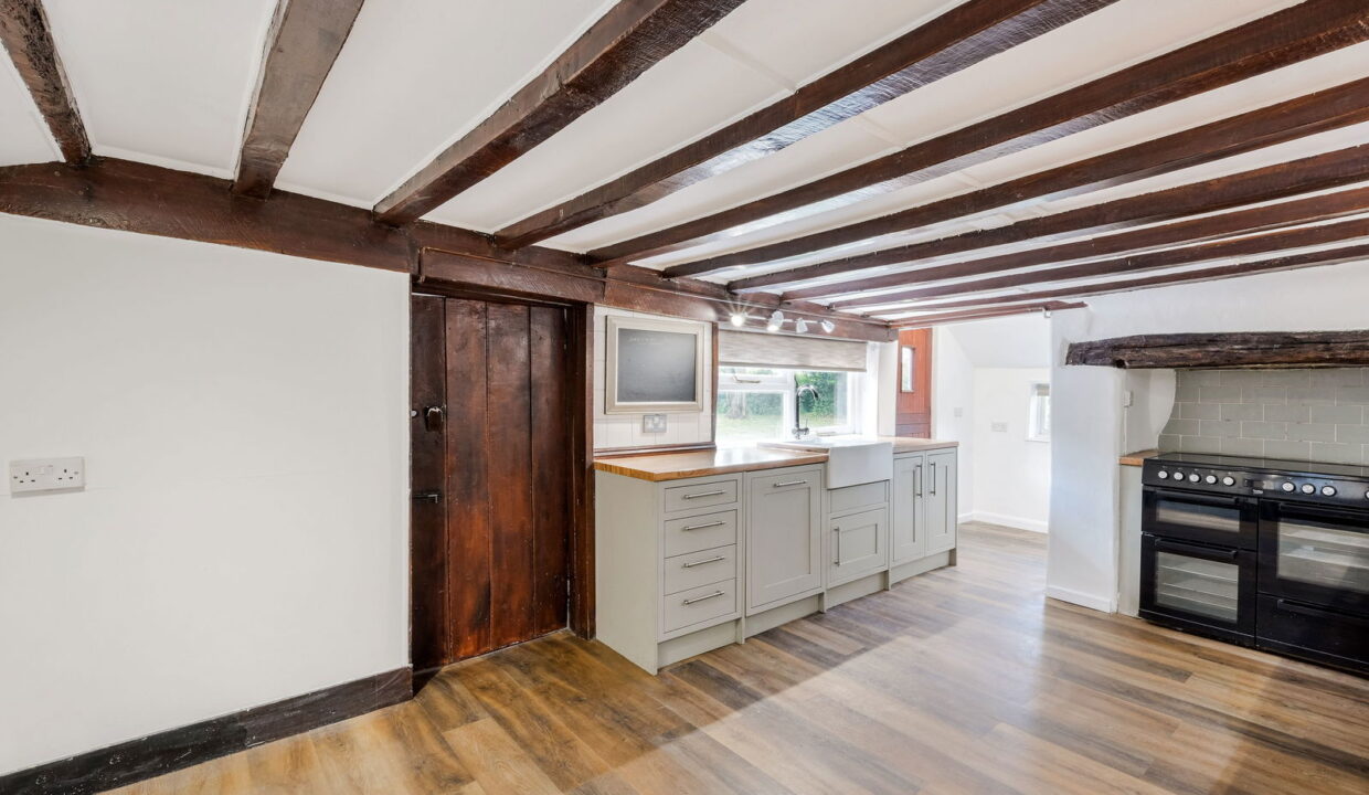 THE-OLD-FARMHOUSE-_24__1756808571265