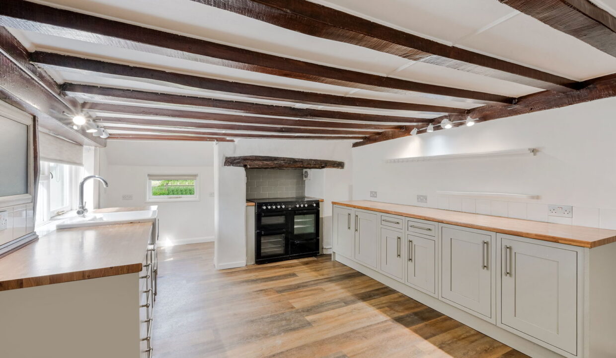 THE-OLD-FARMHOUSE-_25__1756808571268