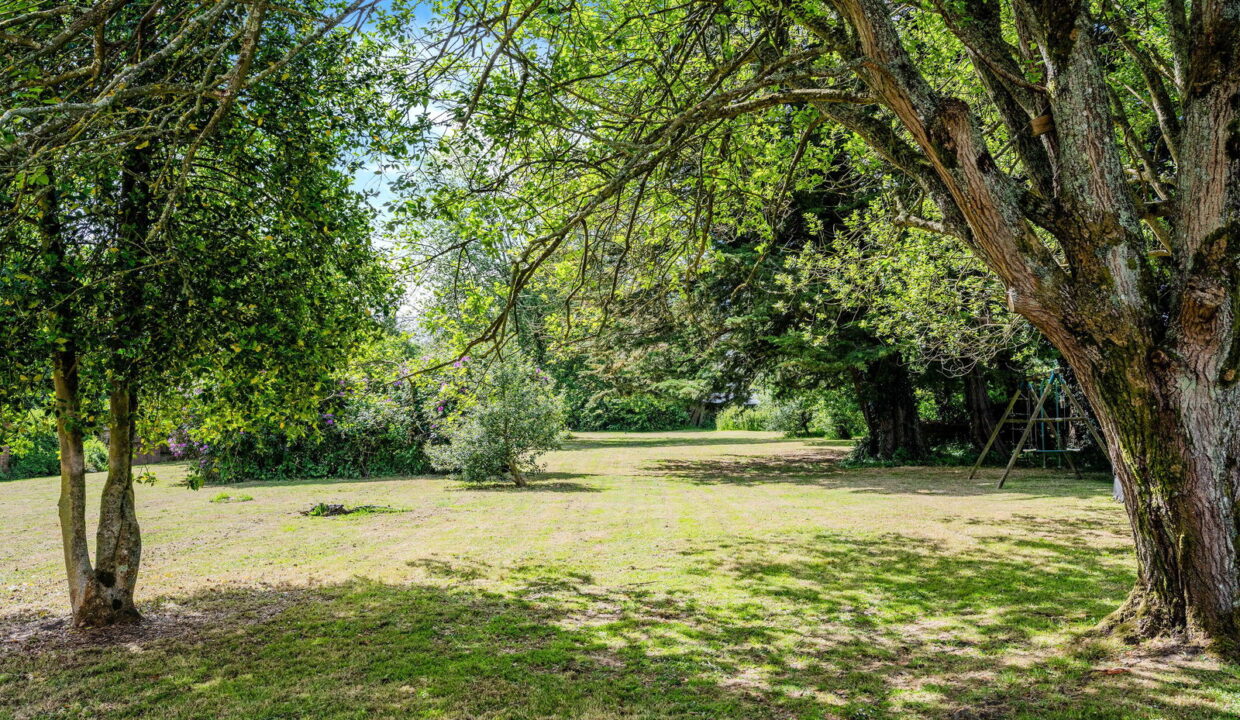 THE-OLD-FARMHOUSE-_7__1756808548086