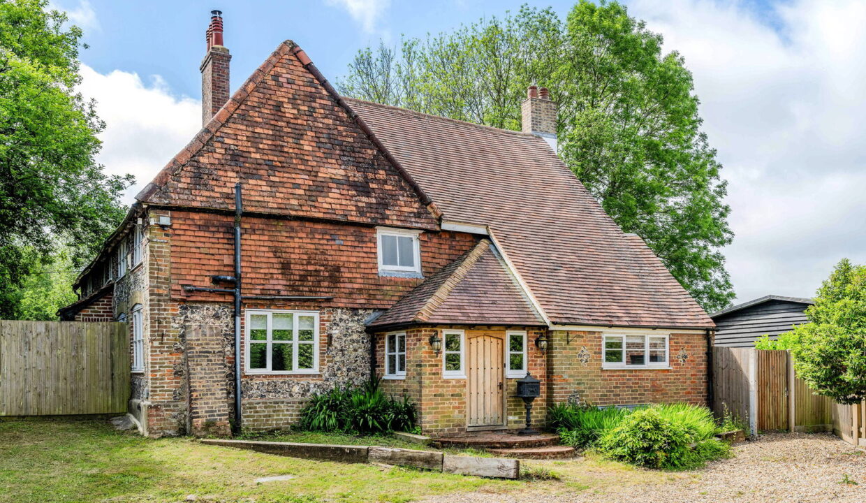 THE-OLD-FARMHOUSE-_8__1756808548090