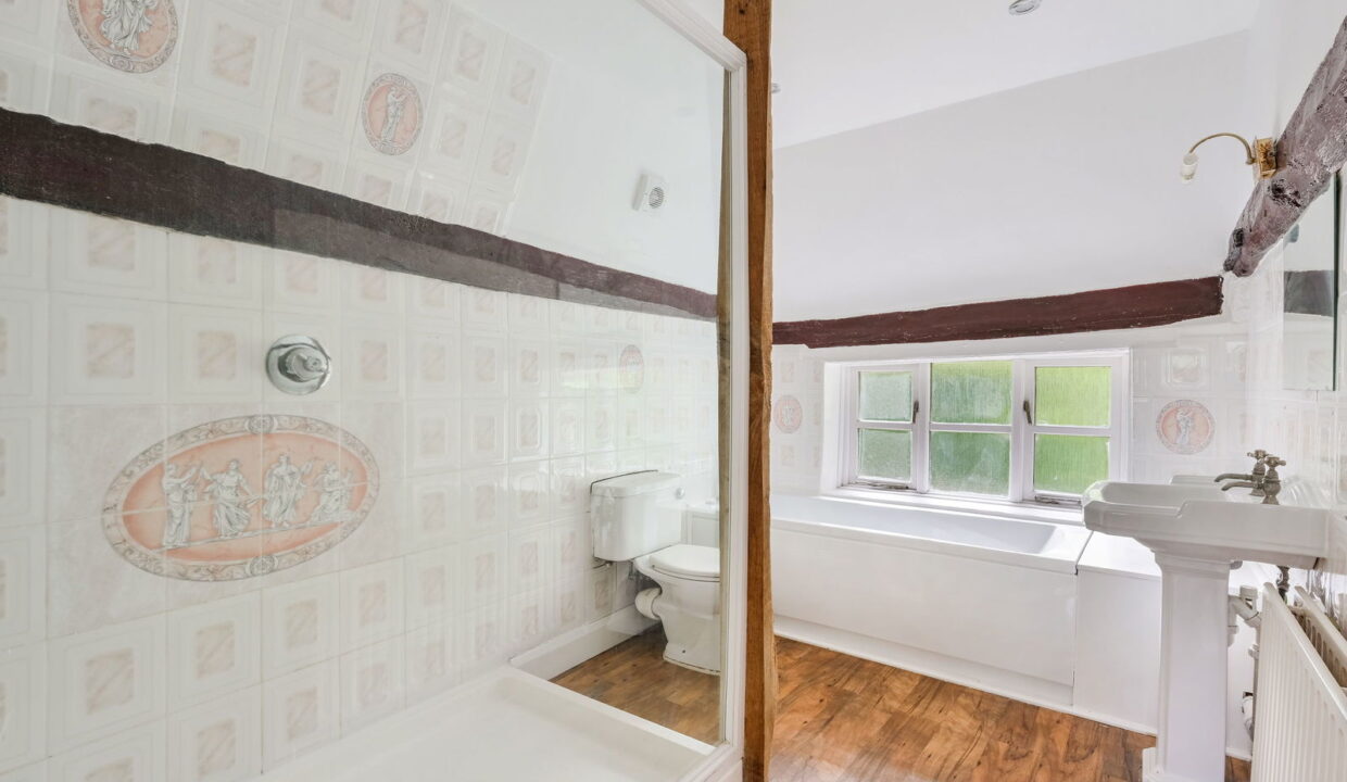 THE-OLD-FARMHOUSE-_9__1756811443413