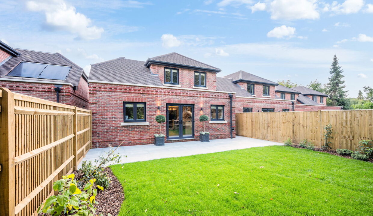 THE-WALDRONS-SHOW-HOME-EXTERNALS-_6__1757506765491