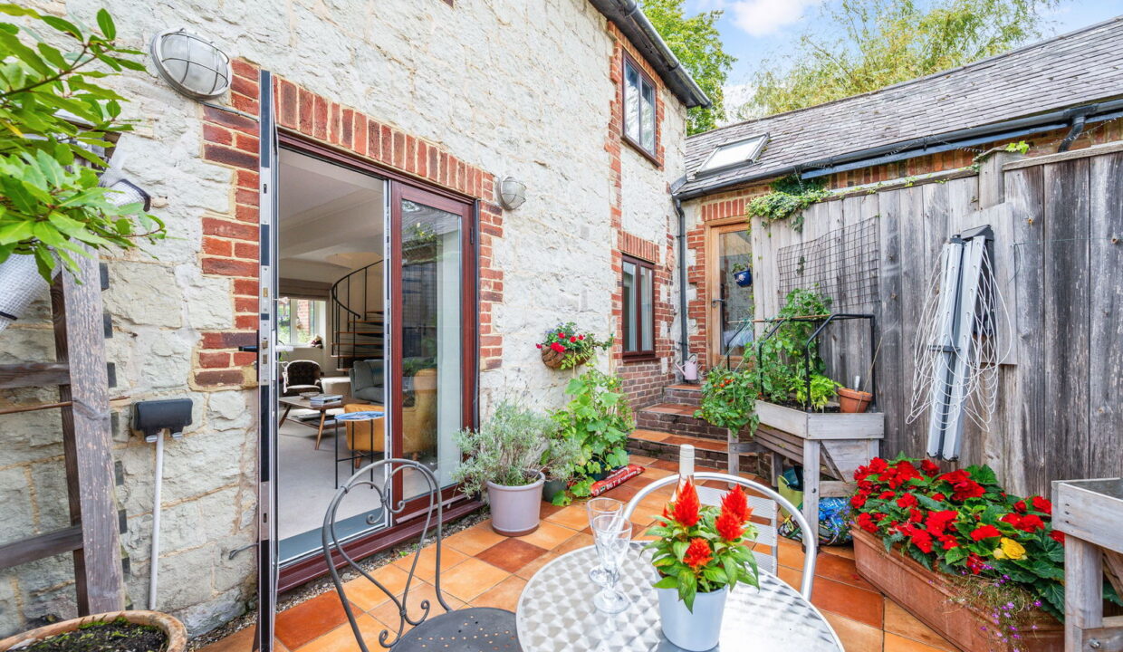 TOWN-MEAD_-5-_18__1757672920485