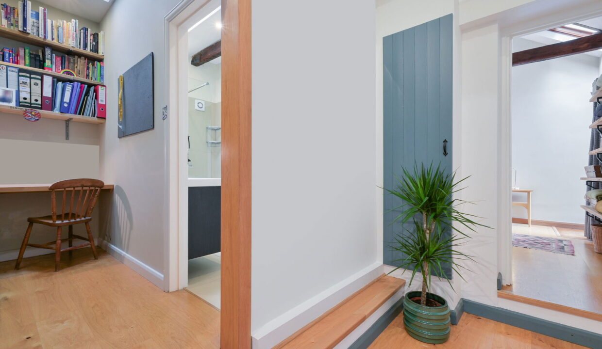 TOWN-MEAD_-5-_2__1757672938657