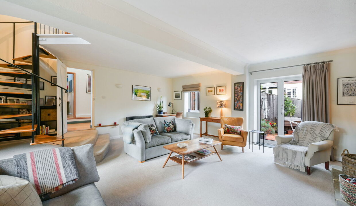 TOWN-MEAD_-5-_5__1757672946301