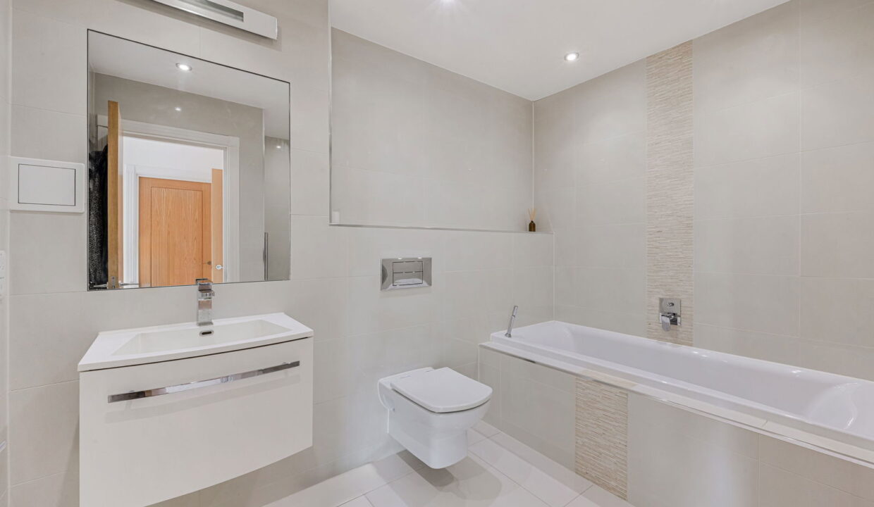 VALLEY-COURT_-FLAT-21-_2__1756383431747