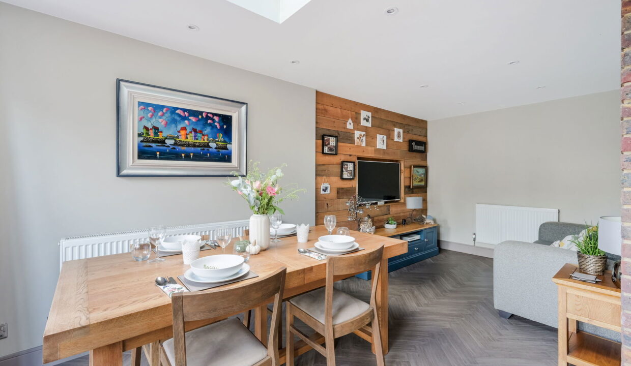 WEALD-WAY_-31-_11__1759232881188