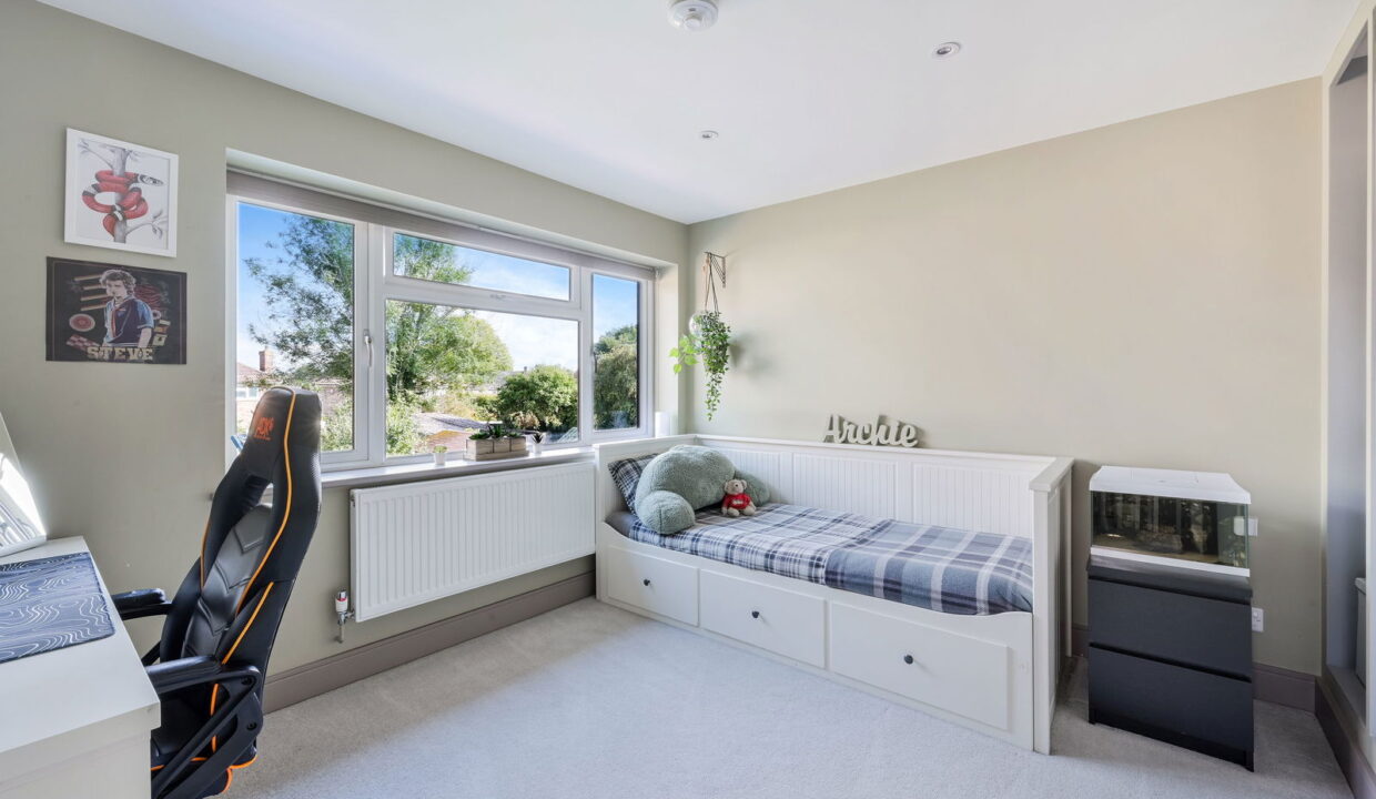 WEALD-WAY_-31-_3__1759232852946