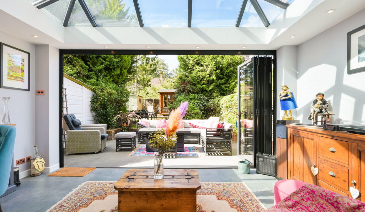 WEALD-WAY_-9-_12__1757585912504