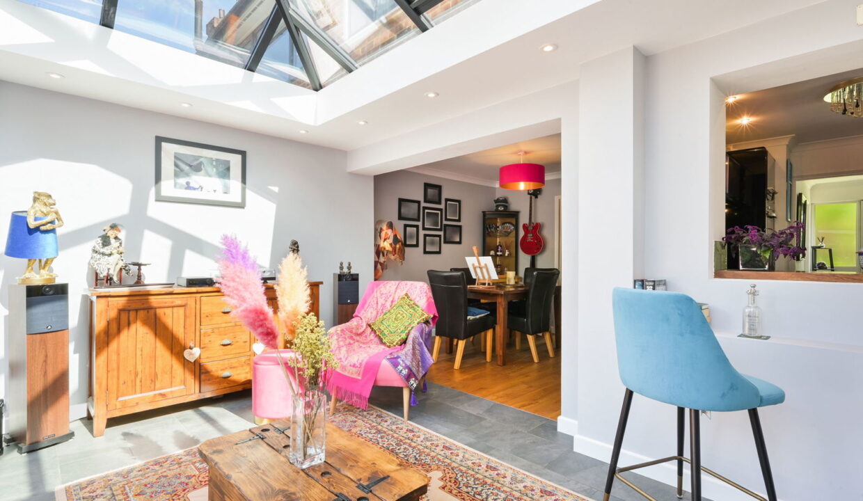 WEALD-WAY_-9-_14__1757585922177