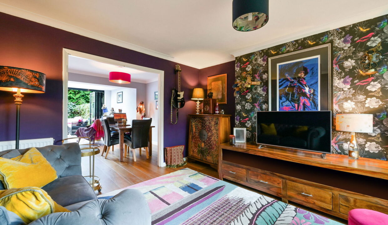 WEALD-WAY_-9-_9__1757585901143