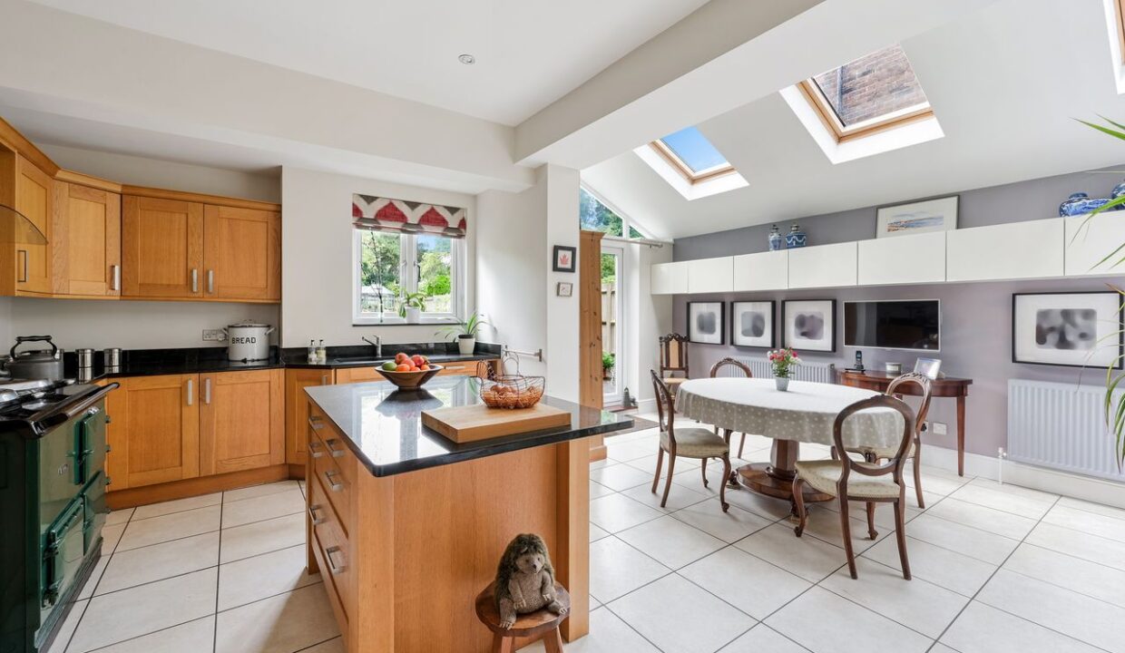 chopping-board-photo_1756977472167